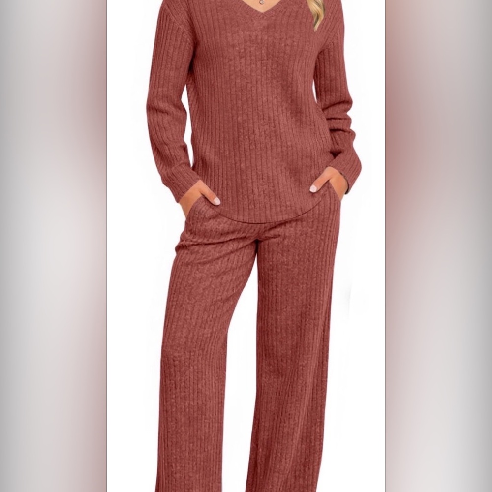 NWT Rust UVN Women’s 2 Pc Lounge Set Knit Ribbed Sz S Blue Pajamas Pajama Set